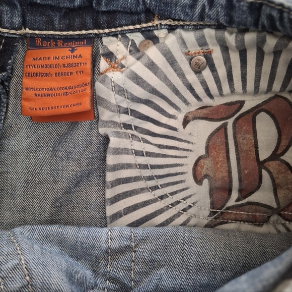Rock Revival Bobber Relaxed Straight Jeans  Size 32 Mens - Picture 8 of 12